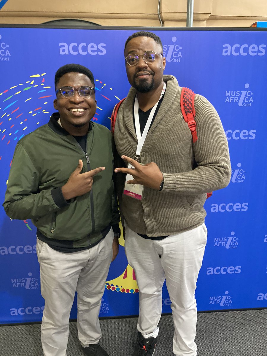 antoine_mensah's tweet photo. S/O my Zim brother @PhilChard 🙌🏾
#Acces2021 | @MusicInAfrica #PointBlack https://t.co/6otaWVF9yG