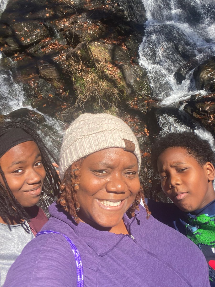 MrsHagansL's tweet photo. Son was assigned a project on a GA region. His teacher said be creative. We drove to the region and filmed his “news report”. @AmicalolaPark #blueridgeregion #springermountain @misszmommieof2 @mrsbooker @GSCS_SS @ATKBears https://t.co/zFgw3kQvze
