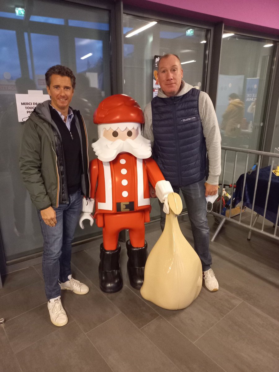 v_terrailnoves's tweet photo. Superbe exposition #playmobil à la salle de l’Odyssée de @VilleBalma à retrouver également demain de 9h à 19h. Merci Eric Lempernesse pour cette magnifique initiative! Merci d’illuminer le regard des enfants… et des adultes 😉! https://t.co/usM3yluVr9