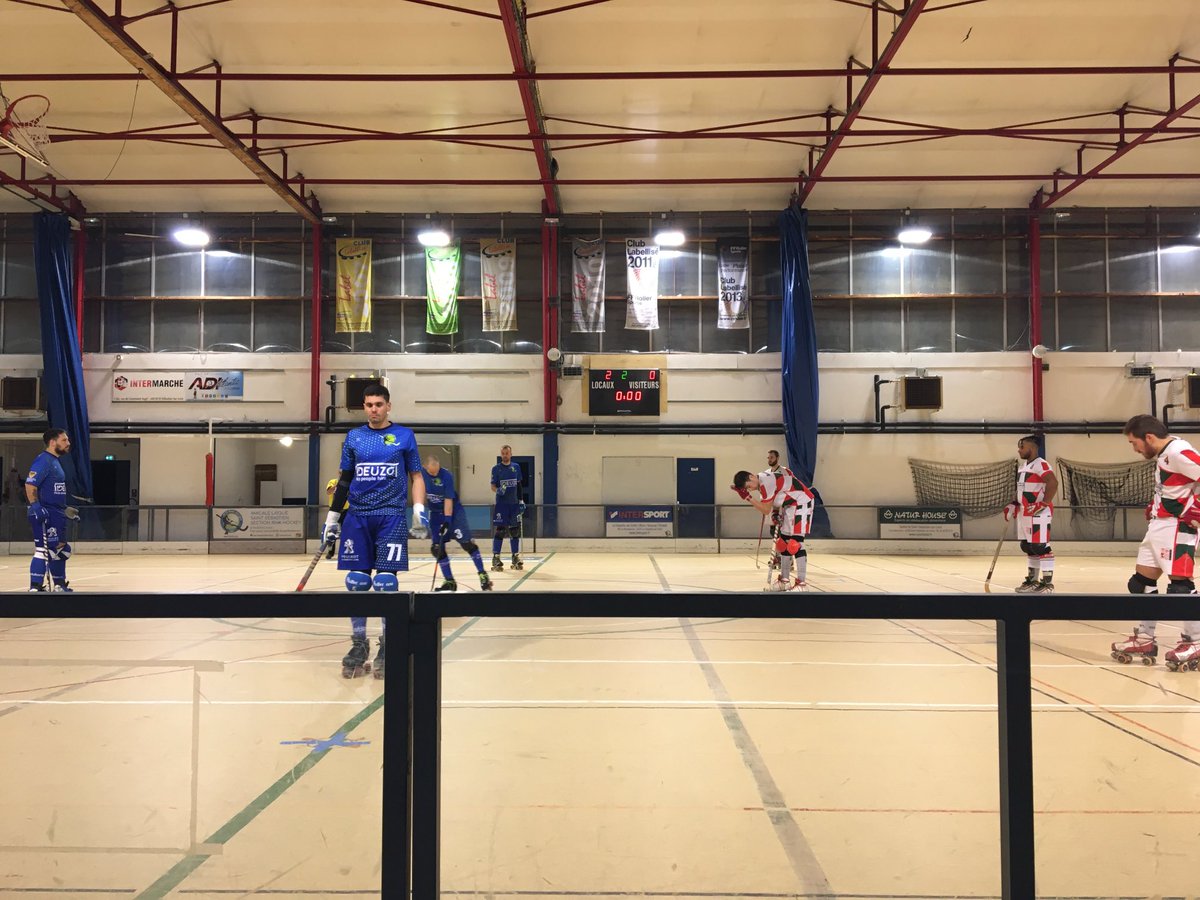 PatJean44's tweet photo. Mi-temps 2-0 pour l’#ALSS RINK-HOCKEY @stsebsurloire contre @Ville2Biarritz https://t.co/bF85bD4lFL