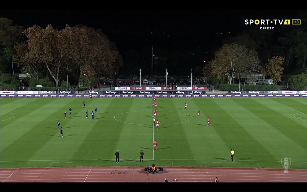 pbarata95's tweet image. Uma imagem que tem de envergonhar o futebol português.