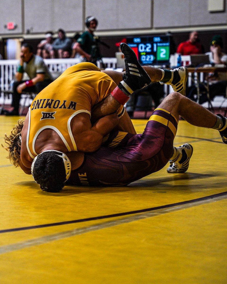 WyoWrestle's tweet photo. 🚨TOP TEN UPSET 🚨

@job_greenwood downs No. 8️⃣ Michael McGee to win the Cowboy Open! 🤠 #LCT https://t.co/Y5twBfoW6O