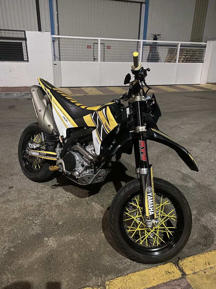 PacoDominguez9's tweet photo. Yamaha Yz450f. 🔵
Yamaha Wr250x.🟡
       ❤️‍🔥❤️‍🔥❤️‍🔥 https://t.co/ZvucWQxbAH