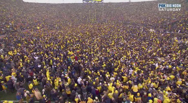 PardonMyTake's tweet photo. MADNESS IN ANN ARBOR! https://t.co/bkRcTTr5f5