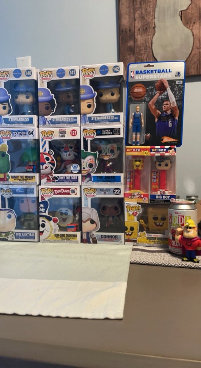 funkofan50's tweet photo. Beautiful trip to @KokomoToys this afternoon. Always a great selection https://t.co/BIdDD2ZM7l