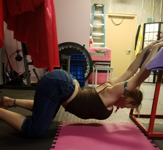 I wanna fuck you like an animal 💦 https://t.co/6sdnoa8jeI