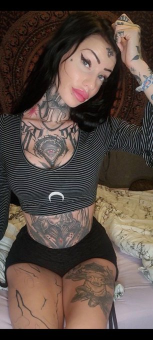 Follow me on serjenfox https://t.co/cvrfz2eGDr https://t.co/kePgkyR06U<a href="/tag/neuesprofilfoto"class="tags"><span>#neuesprofilfoto</span></a>