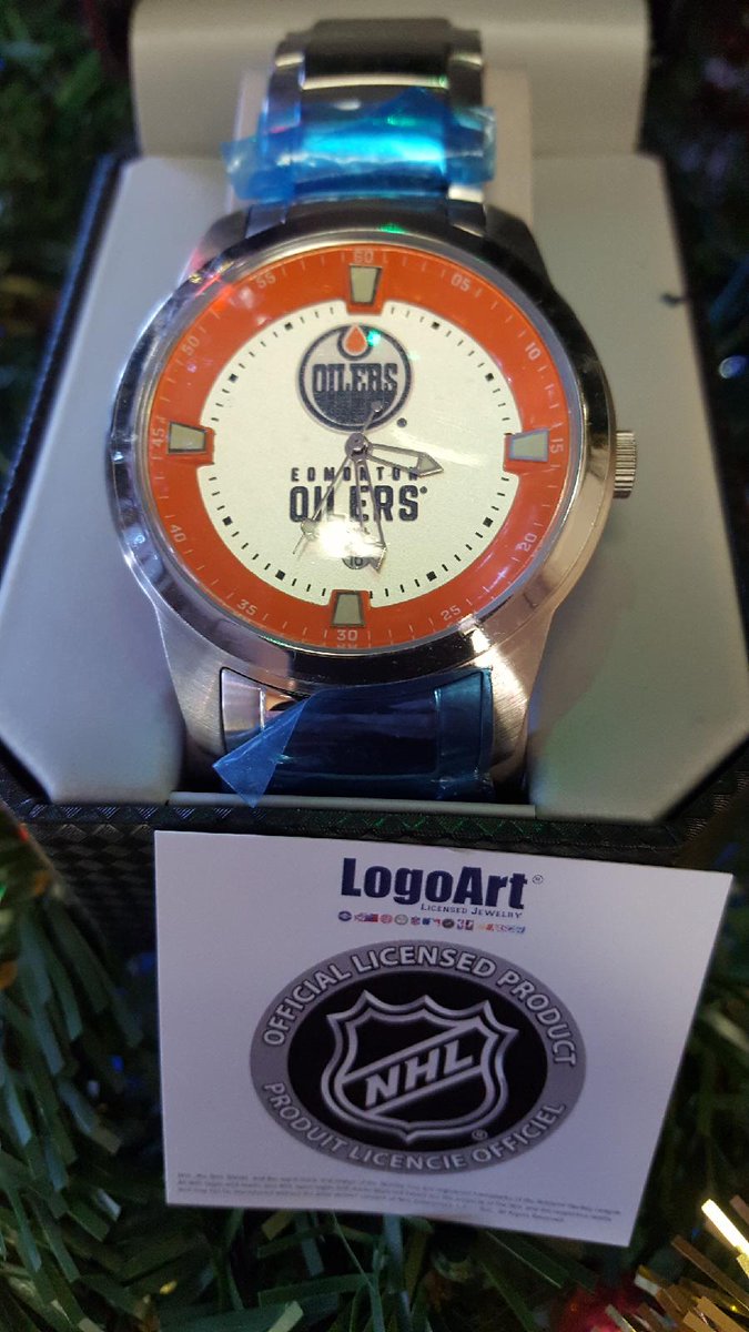 BruniBossioG's tweet photo. For all of those Edmonton Oilers fans on your Christmas list, we have a variety of official Licensed NHL watches to choose from that they will surely love. 
https://t.co/YPdQHK1S9W
#yeg #yeglocal #Christmas #christmas2021 #christmasgifts #Oilers #edmontonoilers #watches #NHL https://t.co/Jq2q0RXRqp