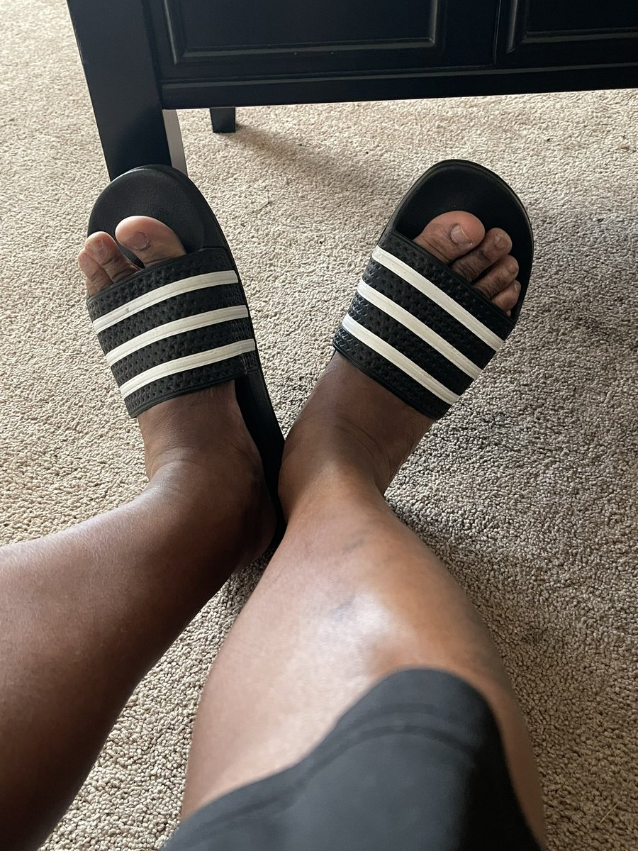 FootMaster718's tweet photo. #slidesaturday 
FOLOW IG: @FootMaster718  For exclusive vids, &amp; content, HMU. 
Cash app: $dsomeone311 https://t.co/xEsBPegCdH