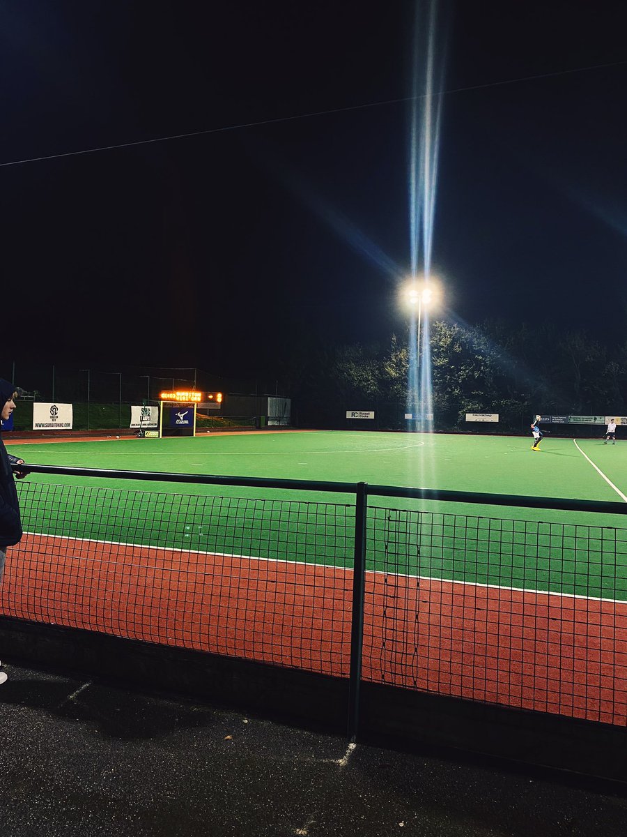 Cooooooolddddddd one, but everybody loves a night under the lights. Time to rest for Christmas, back for a big 2022⚡️ #barnes