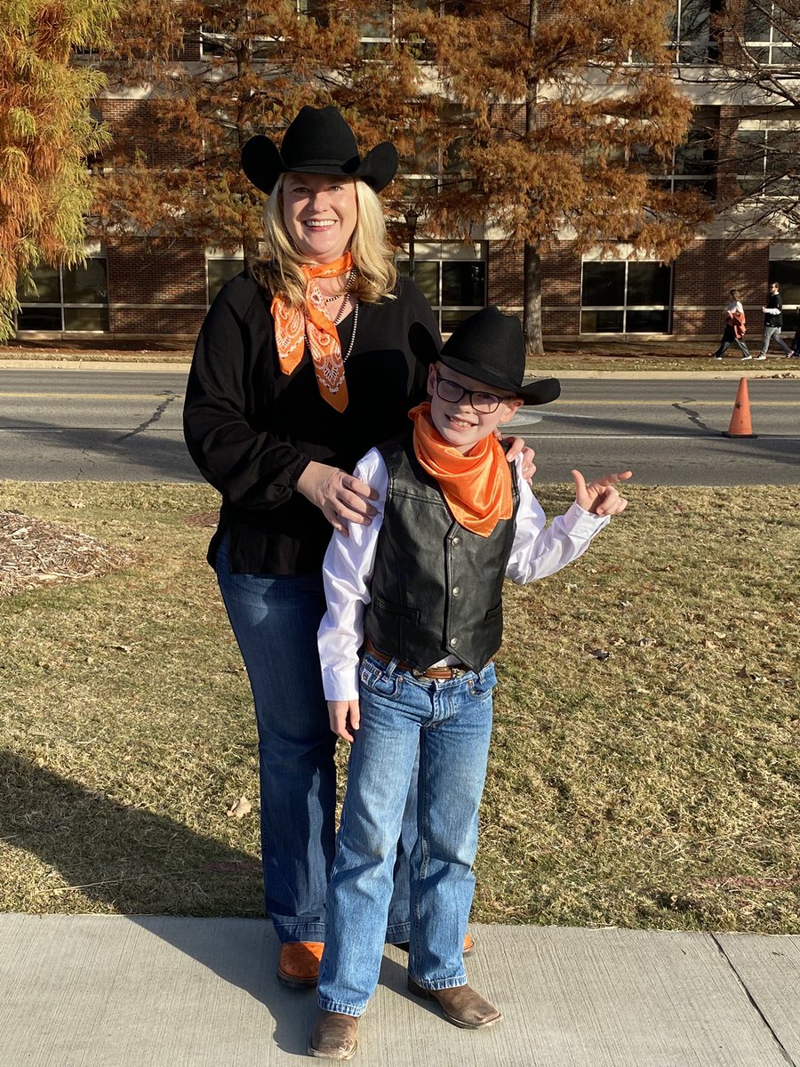 cara_ferrell's tweet photo. Ride’em Cowboys! Beat Zero U! #OKState #loyalandtrue https://t.co/7Kovo8jFkr