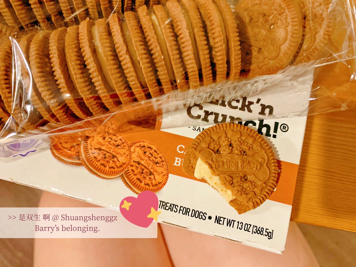 狗狗饼干真的好好吃！！
今天和主人去逛了狗狗手工烘培店，选了一袋饼干🍪和一slide南瓜蛋糕🍰 
饼干是Carob替代可可+花生酱夹心（狗不可以吃巧克力！！）对狗狗超级健康还有各种维生素微量元素 南瓜蛋糕也是对狗狗友好的天然食材。闻起来和吃起来都超香甜没有狗粮味🥰主人的关爱度爆满
Treats Treats! https://t.co/PmGBcBJKxV