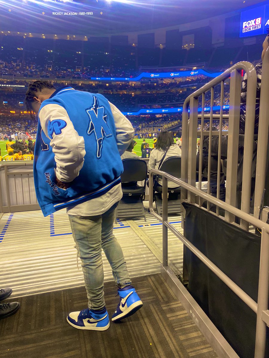 Mo⚡️ tweet media