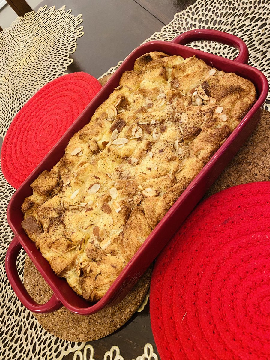 ghazal_javed's tweet photo. Everyday is a good day and every bite is a great one when bread pudding is baked at home!! #Bakingneeds #Loveforfood #SweetTooth #ThanksgivingWeek https://t.co/QKL0USqhS2