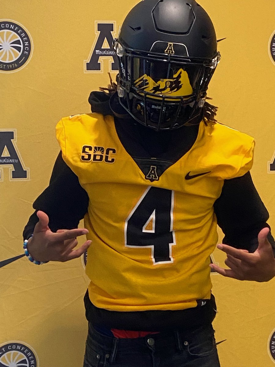 ‘23 Safety ⁦<a href="/MillsDeshaun/">will jones</a>⁩ up at App State today! We’ve got some dudes. #CougarPride #RecruitTheHigh