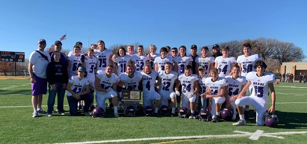 MeadeBuffaloes's tweet photo. Our Meade Buffaloes  - State Champions!   Awesome finish to a perfect season!
#WeR226 #MeadeBuffaloes #MHSFootball https://t.co/e0apl7lZRd