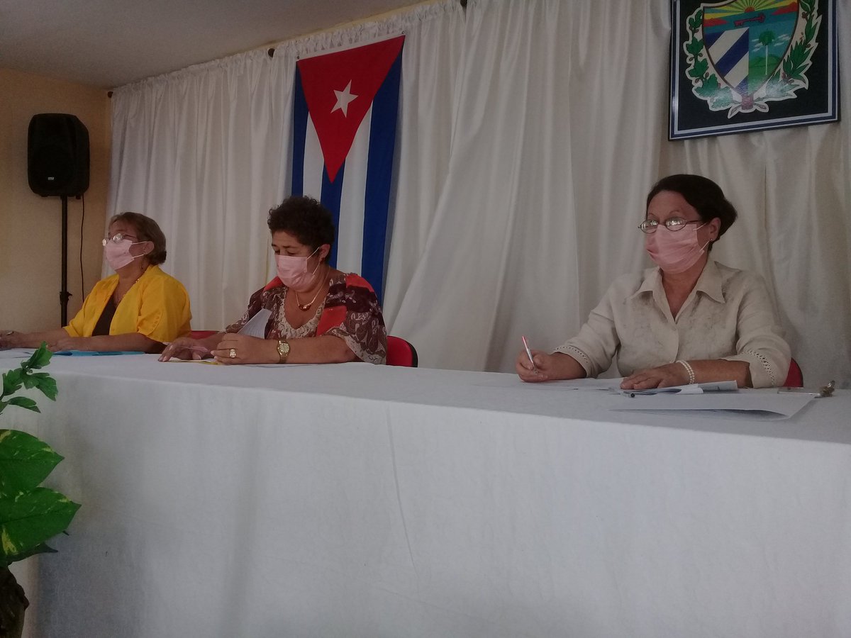 MagdalenaMato's tweet photo. Se efectúa Asamblea Municipal, con la presencia de la Secretaría del PCC, Nilka Drake Mora, donde se realizó el análisis del inicio del curso escolar 2020 _ 2021, donde fue reconocido la labor de los educadores.
#Cuba
#CubaVive 
#CubaPorLaEducacion https://t.co/QbobMV62yh