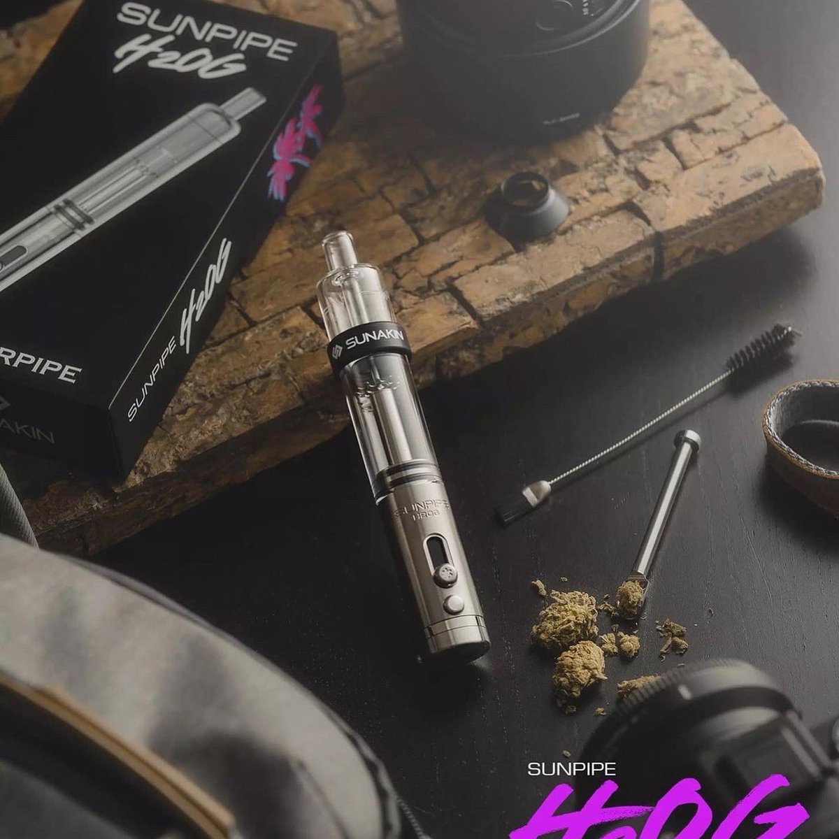 CBD_online_shop's tweet photo. 🎉新商品情報🎉
【SUNAKIN SUNPIPE H2OG】
これで外でも手軽に水パイプがお楽しみ頂けます🤗
https://t.co/OwP0ZlSpLd
本日まで!!#クーポン で更に値引き【blkfriday+cbd】
#cbd #cbn #vape #sunakin #waterpipe #水パイプ #shisha #シーシャ #BlackFriday #ブラックフライデー https://t.co/v3sQOxznbN