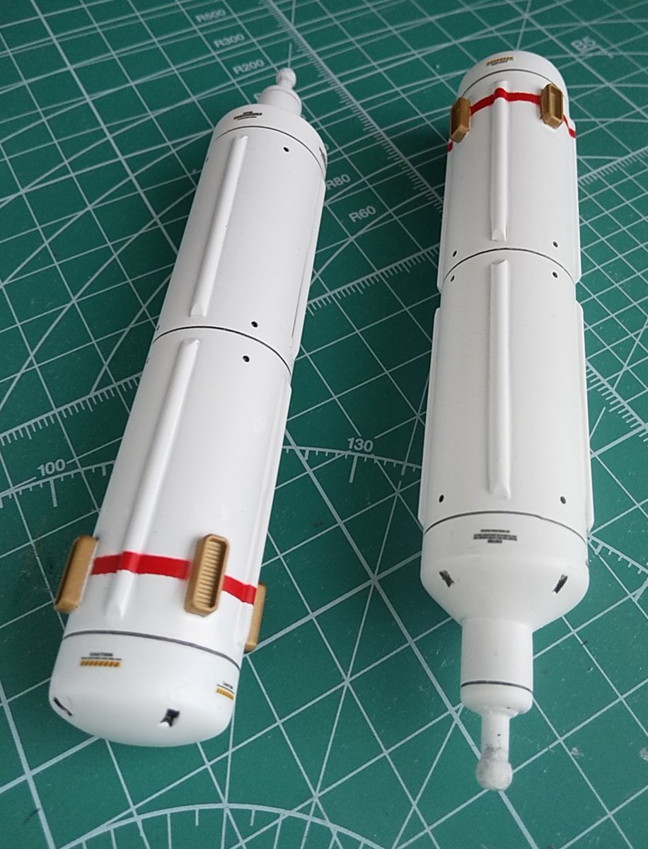 シナンジュ14日目 プロペラントタンク自作しました。 20mmのプラ棒なく