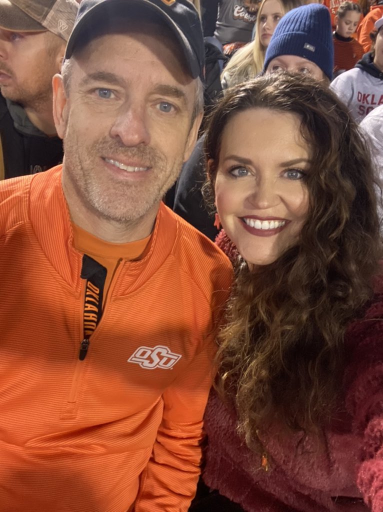 malenalott's tweet photo. Bedlam, baby! 
#gopokes #boomersooner #housedivided https://t.co/nWkN5OIRh4