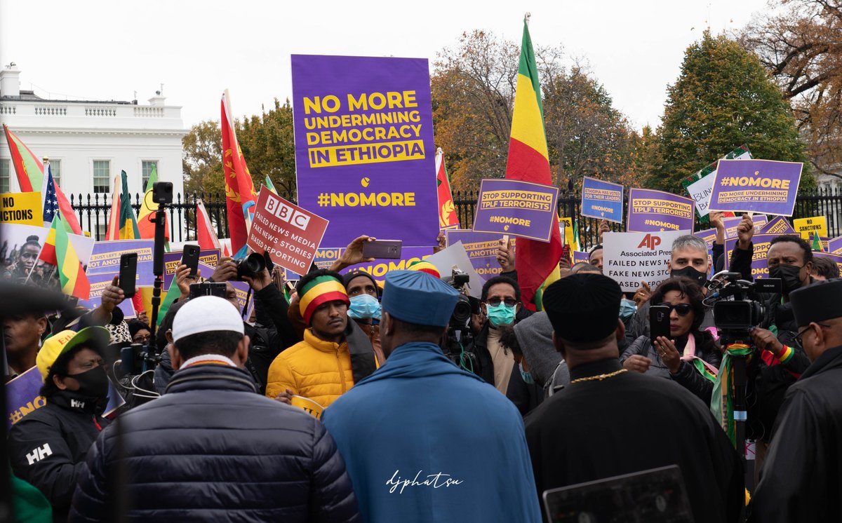 EatopiaEatery's tweet photo. Pictures from last week protest at the White House, Washington DC #nomore #Ethiopia #djew #djphatsu https://t.co/Tor2OwT976
