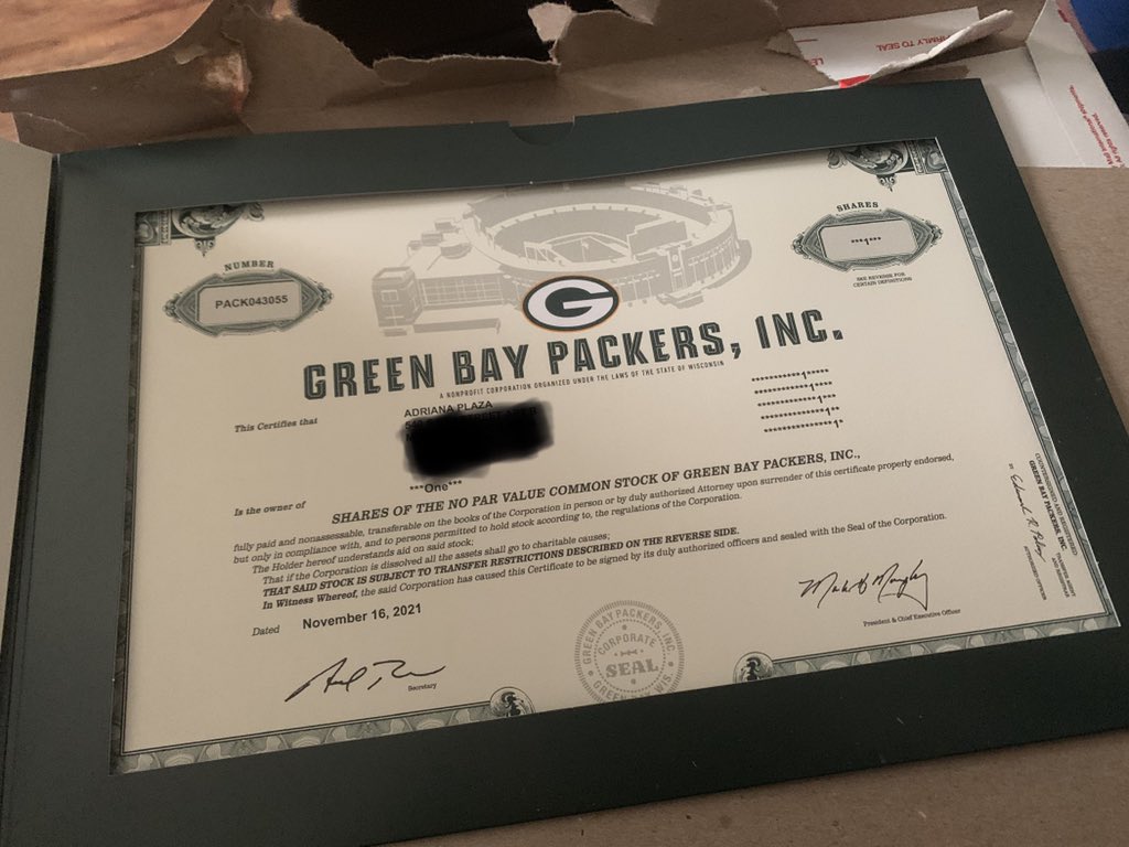 yanalabonita's tweet photo. It has finally arrived.  @packers  it’s official #packerowner 🤗🧀 https://t.co/vxaxlK1LMO
