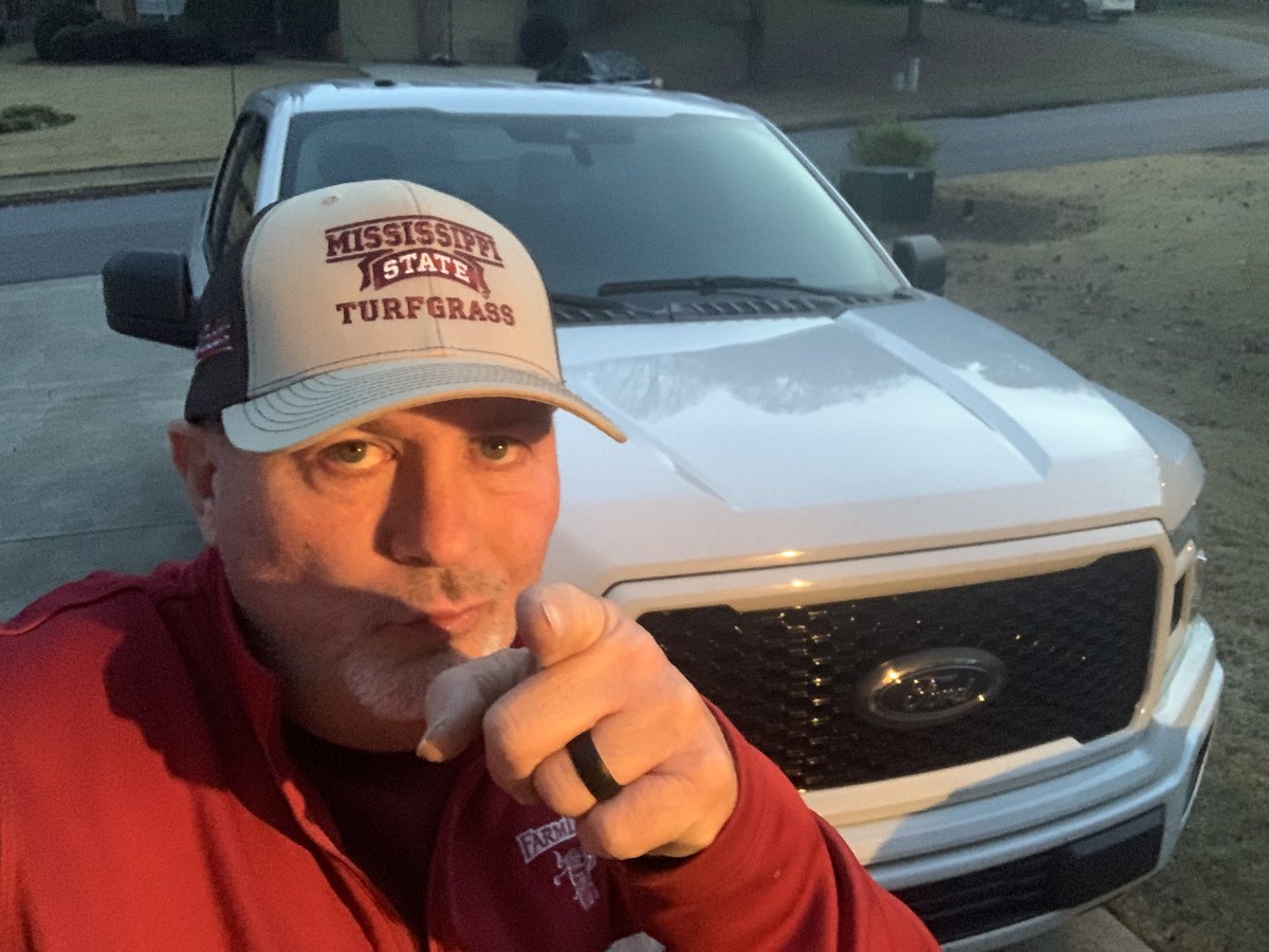 turffboy67's tweet photo. @willpace24
I have received the package!
Thanks!!!
They are fantastic!
@MSUTurfSchool
@HailStateFB @HailStateBB
@HailStateST
Everyone should have one of these.
Gotta include my guy @msudawg2004
and his hat gift!
#hatswag https://t.co/Tdd0KVykkz