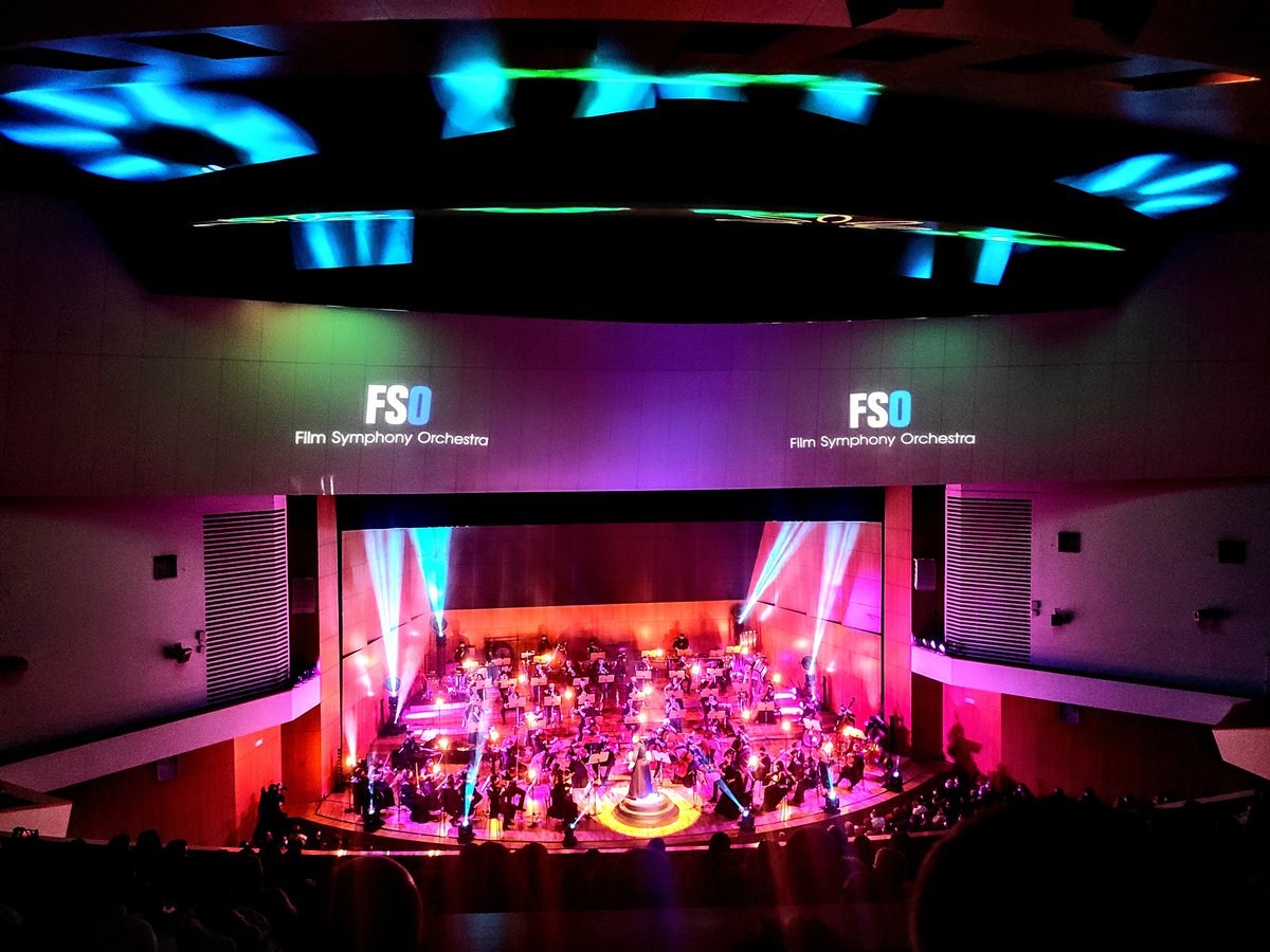BabooScrabble's tweet photo. Brutal el concierto de @FilmSymphony que ha dado en el @AUDITORIOMURCIA esta noche! Carrusel de sensaciones! https://t.co/UY8SGZESFW