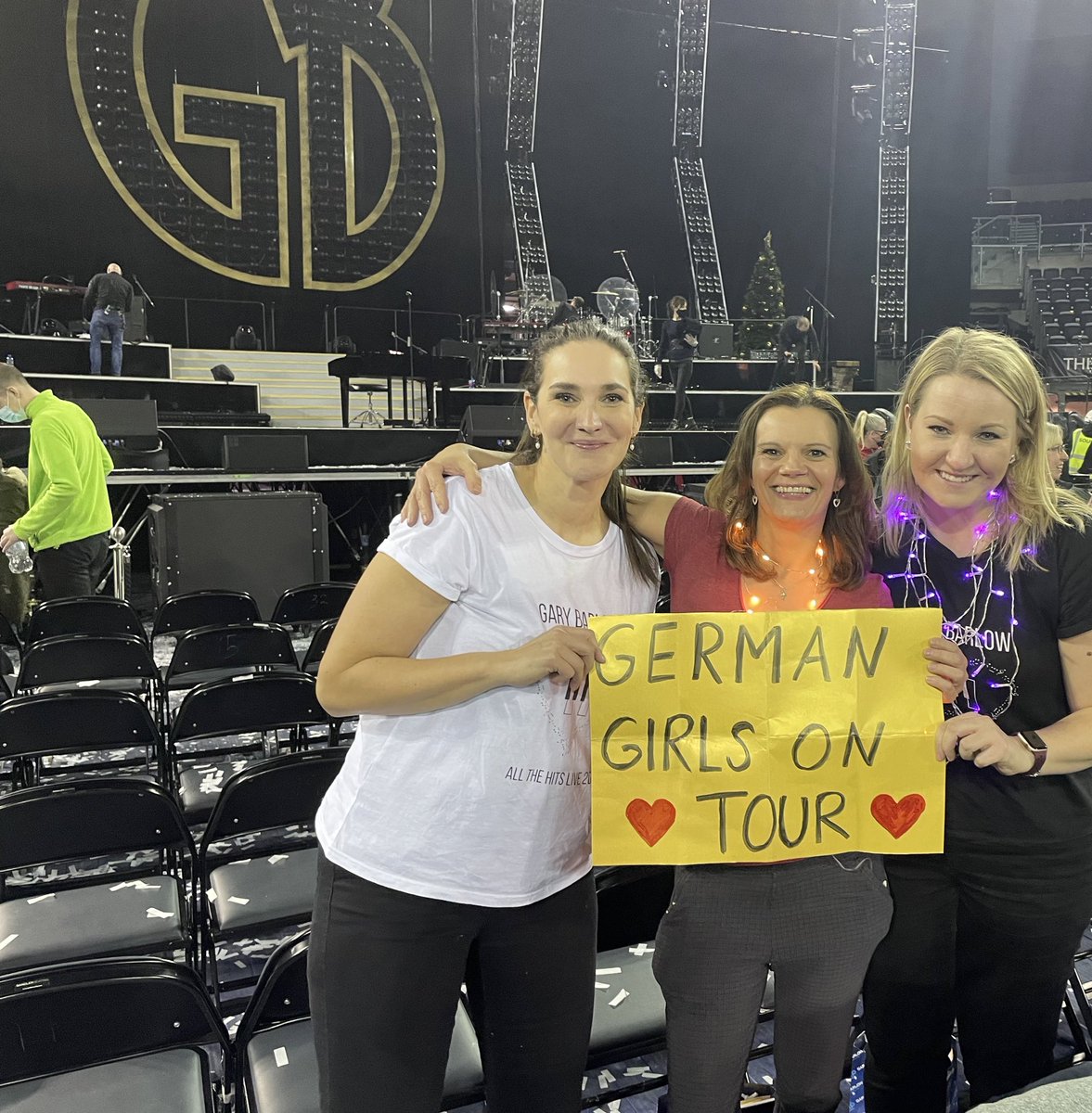 87_jen's tweet photo. Your German girls loved every second! See you tomorrow!! #GBLive @GaryBarlow https://t.co/bvWsvFNdec