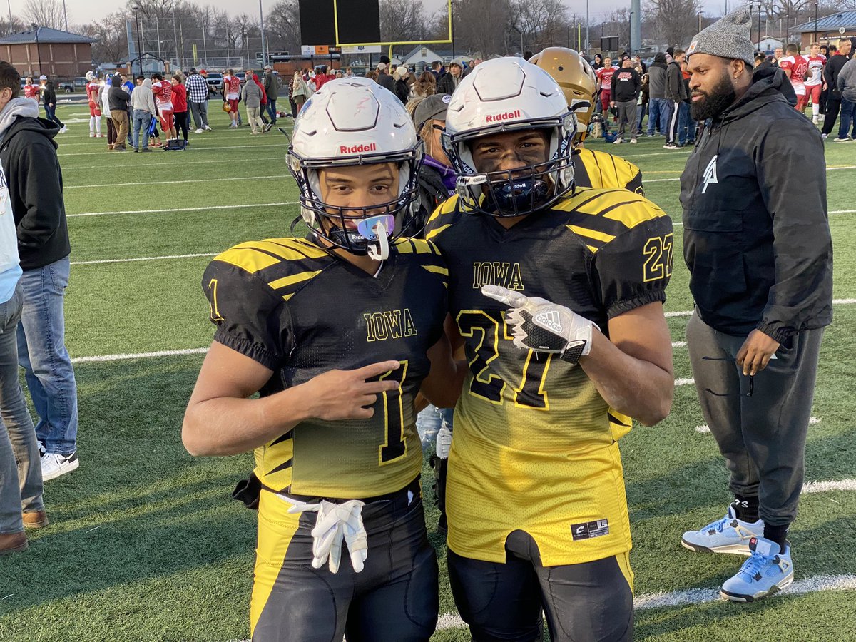 Way to go Daviere &amp; Skylar! It was outstanding to see you represent Team Iowa in the <a href="/riverbattlebowl/">River Battle Bowl</a>! #TheVeltWay