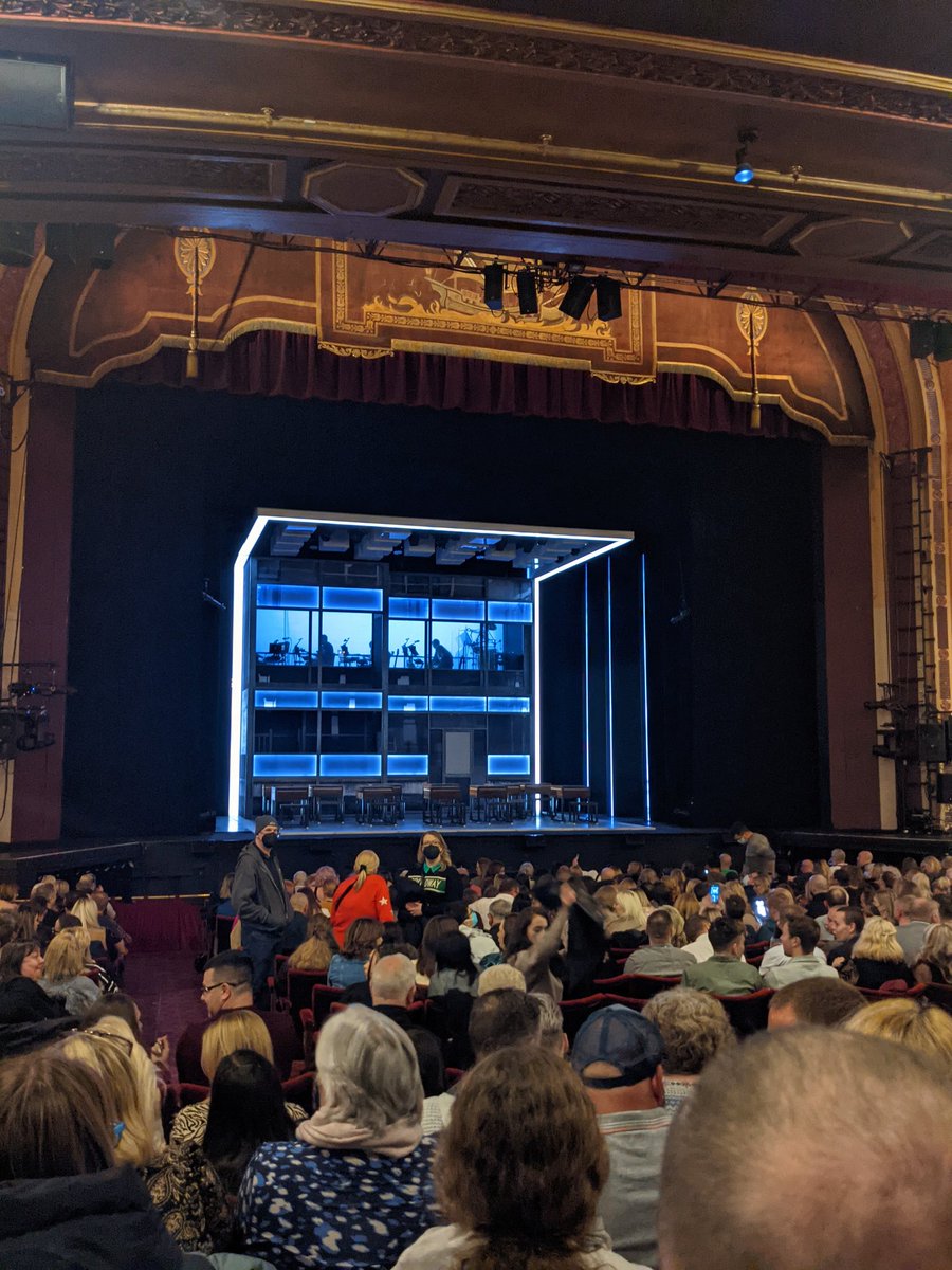 gabriellellek's tweet photo. If you hadn't guessed already.... I bloody love a musical. #everybodyistalkingaboutjamie https://t.co/PdQozYDLJW