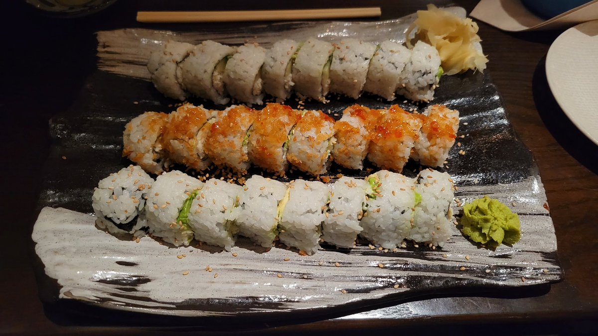 Cons_Experience's tweet photo. Dinner 😋 https://t.co/n4bnpgsWmd