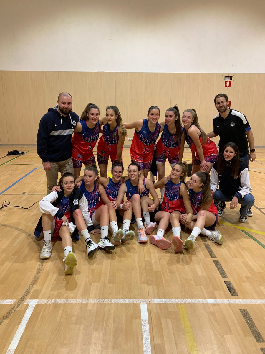 Jerrybdn's tweet photo. Gooooo toooo F4!!🏀🏀🏀🚀🚀 @LimaHortaBasket https://t.co/t6wGb6JWzB