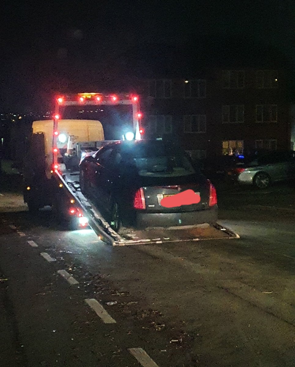 StourbridgeWMP's tweet photo. In a joint traffic operation with the neighbourhood task force and traffic officers, Stourbridge team 2 have conducted stop checks on vehicles, gathered valuable intelligence on drug activity and successfully seized vehicles for no insurance 👊 🚔 #productivenight #countylines https://t.co/ckp0SiK6Bj
