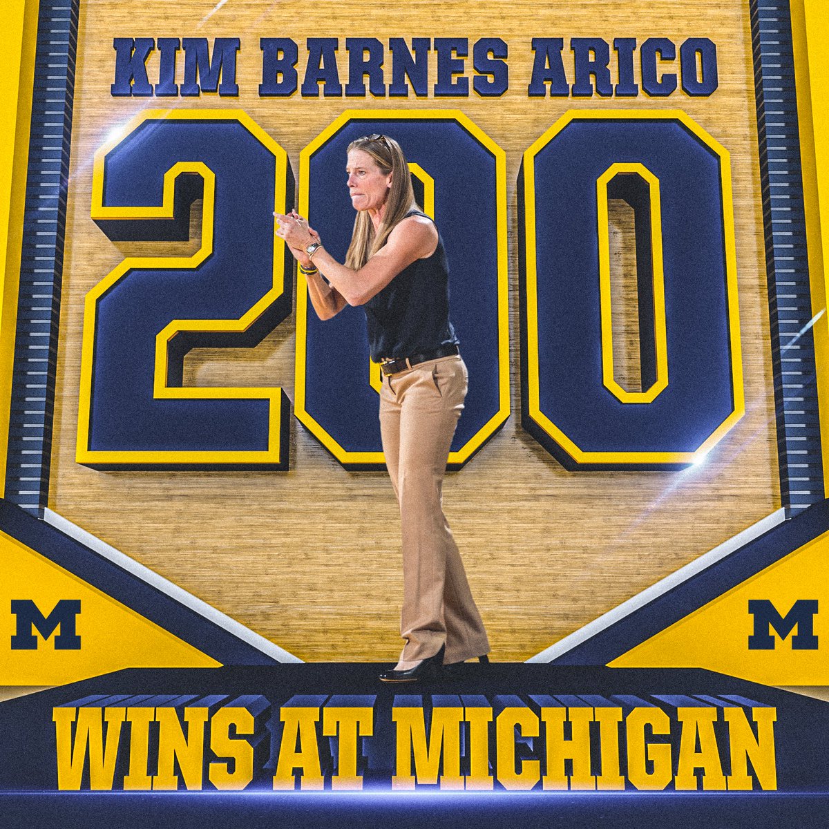 2️⃣0️⃣0️⃣

Kim Barnes Arico (<a href="/KBA_GoBlue/">Kim Barnes Arico</a>) becomes the first women’s basketball coach in Michigan history to win 200 games. 

KBA is the third Michigan basketball coach - men’s or women’s - to win 200 in Ann Arbor. 

#GoBlue