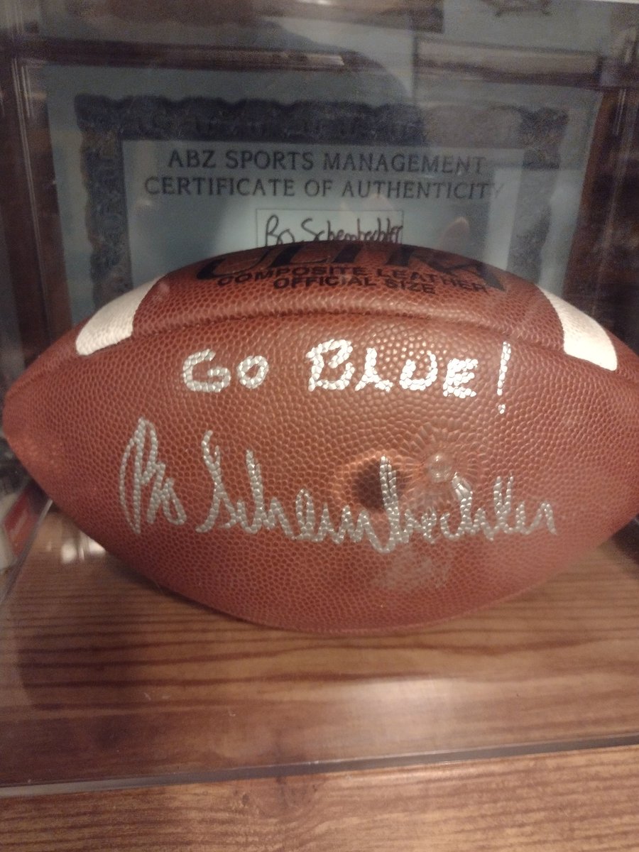 mman96b's tweet photo. Guess who's up in Footballs Valhalla with Bob Ufer and Fielding Yost smiling. #GoBlue https://t.co/FH8BFeYIjP