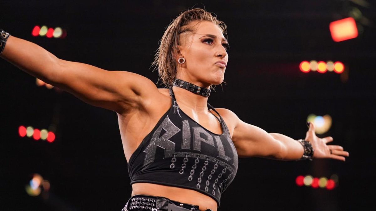 Is Rhea Ripley the best wrestler since Trish Stratus for me? Yes. Yes she is. Lacy you’ve been demoted to 3rd place right after Asuka. https://t.co/uJgC1Tn8hf