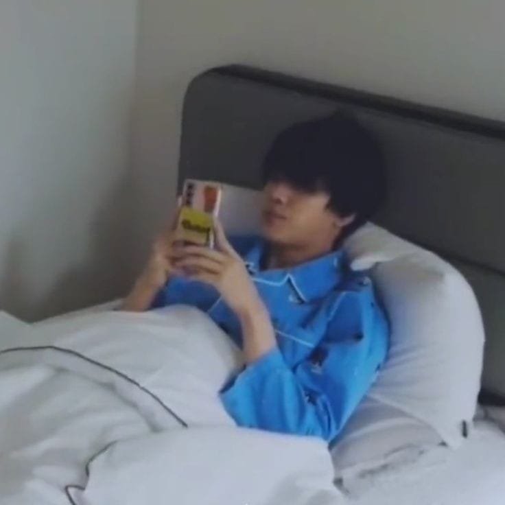 อาร์มี่LA                                         อาร์มี่ไทย