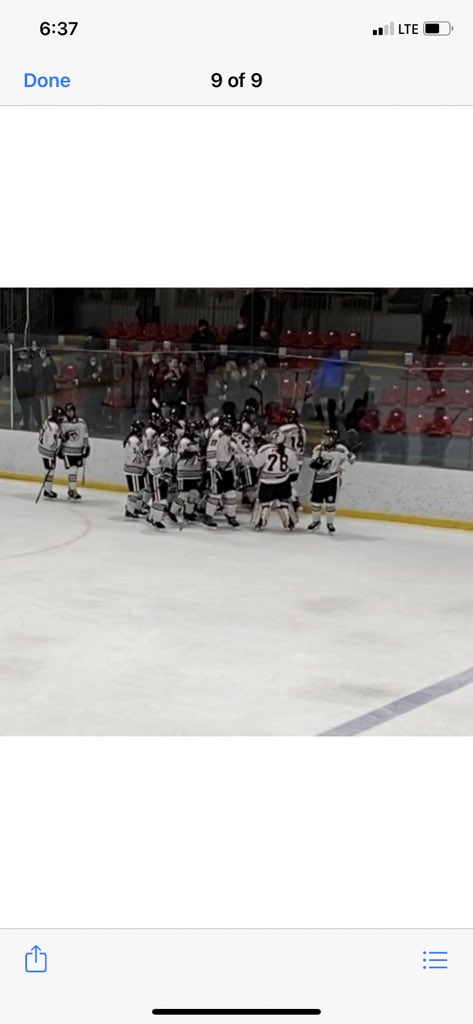 MAWomensHockey's tweet photo. It was a Great day of hockey for Mount Academy Girls. U18 girls lost 2-1 to U19 Stanstead Girls in a spirited effort ! In game 2 U17 Girls claw back from a 2-0 deficit late in the third to defeat Stanstead U16 3-2 in Overtime !! https://t.co/aLt27iXtI9