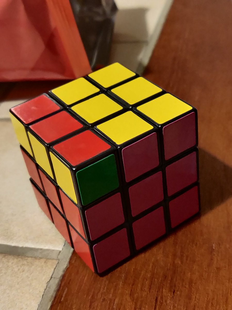 king giscard and the fiscal droitard tweet media