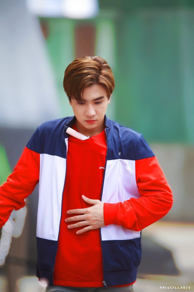 onlyouperthpics's tweet photo. 🖤

#KDPPE #PerthTanapon https://t.co/KDlVli3Ibd