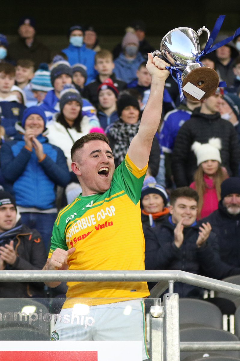 Steven Lynch (@ashtevie) on Twitter photo Time flies by in the yellow & green 💚💛 …
🟢🟡 <a href="/BoherbueGaa/">Official BoherbueGaa</a> 3-08
🔵⚪️ Ballinhassig 2-08
🏆 <a href="/OfficialCorkGAA/">Cork GAA</a> JAFC Final
🏟 <a href="/PaircUiCha0imh/">SuperValu Páirc Uí Chaoimh</a>
📅 Saturday, November 27 Time flies by in the yellow & green 💚💛 …
🟢🟡 <a href="/BoherbueGaa/">Official BoherbueGaa</a> 3-08
🔵⚪️ Ballinhassig 2-08
🏆 <a href="/OfficialCorkGAA/">Cork GAA</a> JAFC Final
🏟 <a href="/PaircUiCha0imh/">SuperValu Páirc Uí Chaoimh</a>
📅 Saturday, November 27