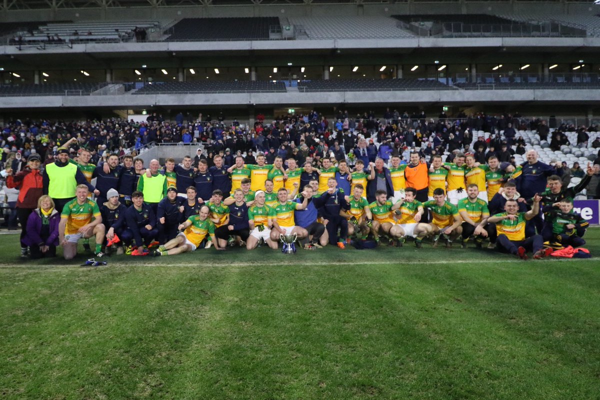 ashtevie's tweet photo. Time flies by in the yellow &amp; green 💚💛 …

🟢🟡 @BoherbueGaa 3-08
🔵⚪️ Ballinhassig 2-08

🏆 @OfficialCorkGAA JAFC Final
🏟 @PaircUiCha0imh 
📅 Saturday, November 27 https://t.co/9j1pvoQLIB