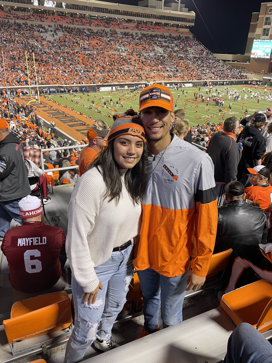 Kariss_ed13's tweet photo. #GOPOKES #BEATOU https://t.co/1312AaI13R