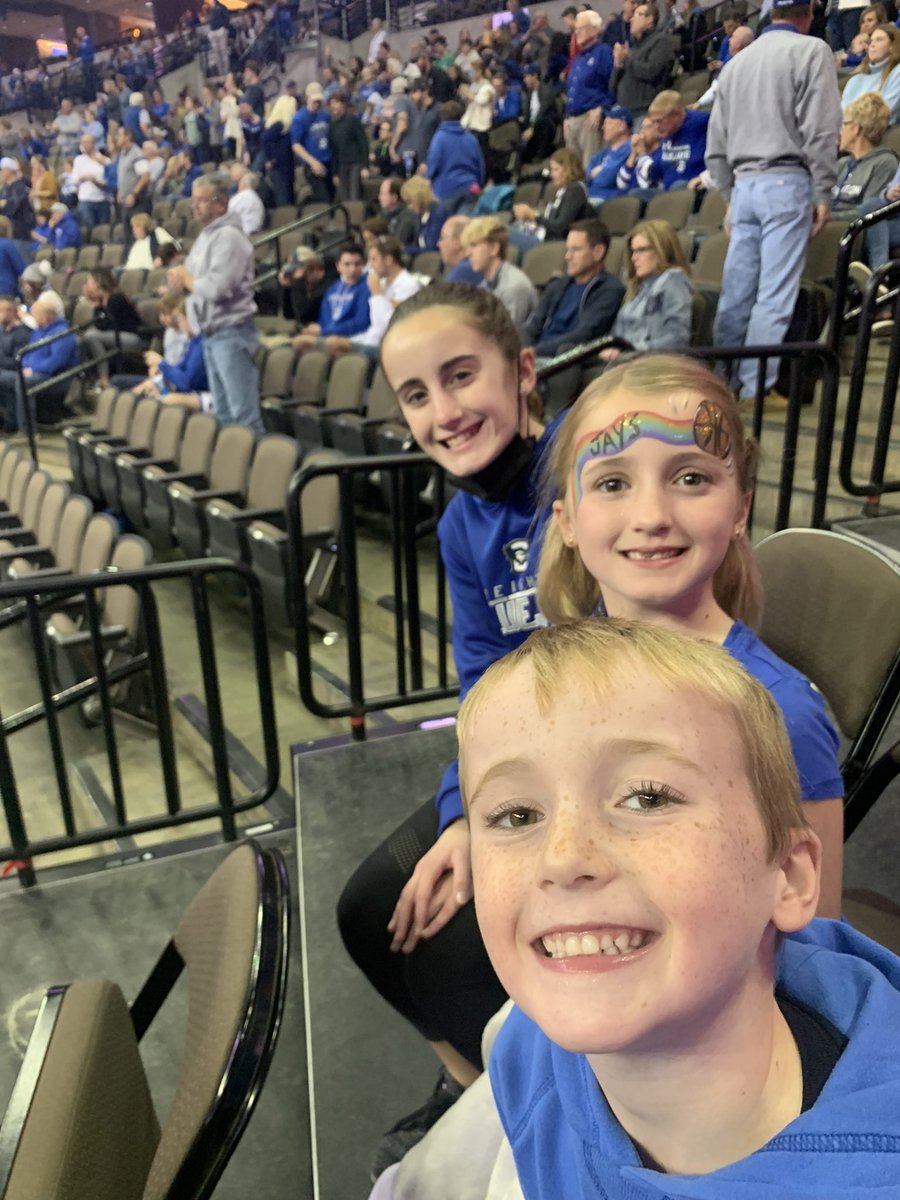 DanielH2Os's tweet photo. #gojays https://t.co/bQOjvjCN2v