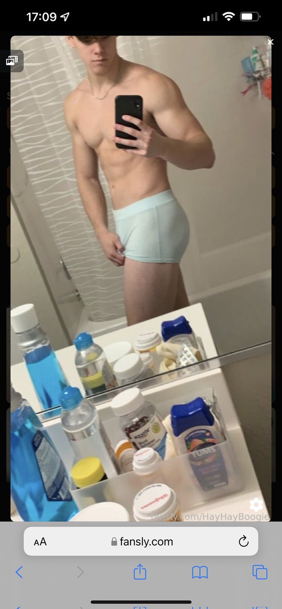 floplanka's tweet photo. Hayhayboogie on fansly like and retweet for ass and pubes https://t.co/xjaKnhtMnx