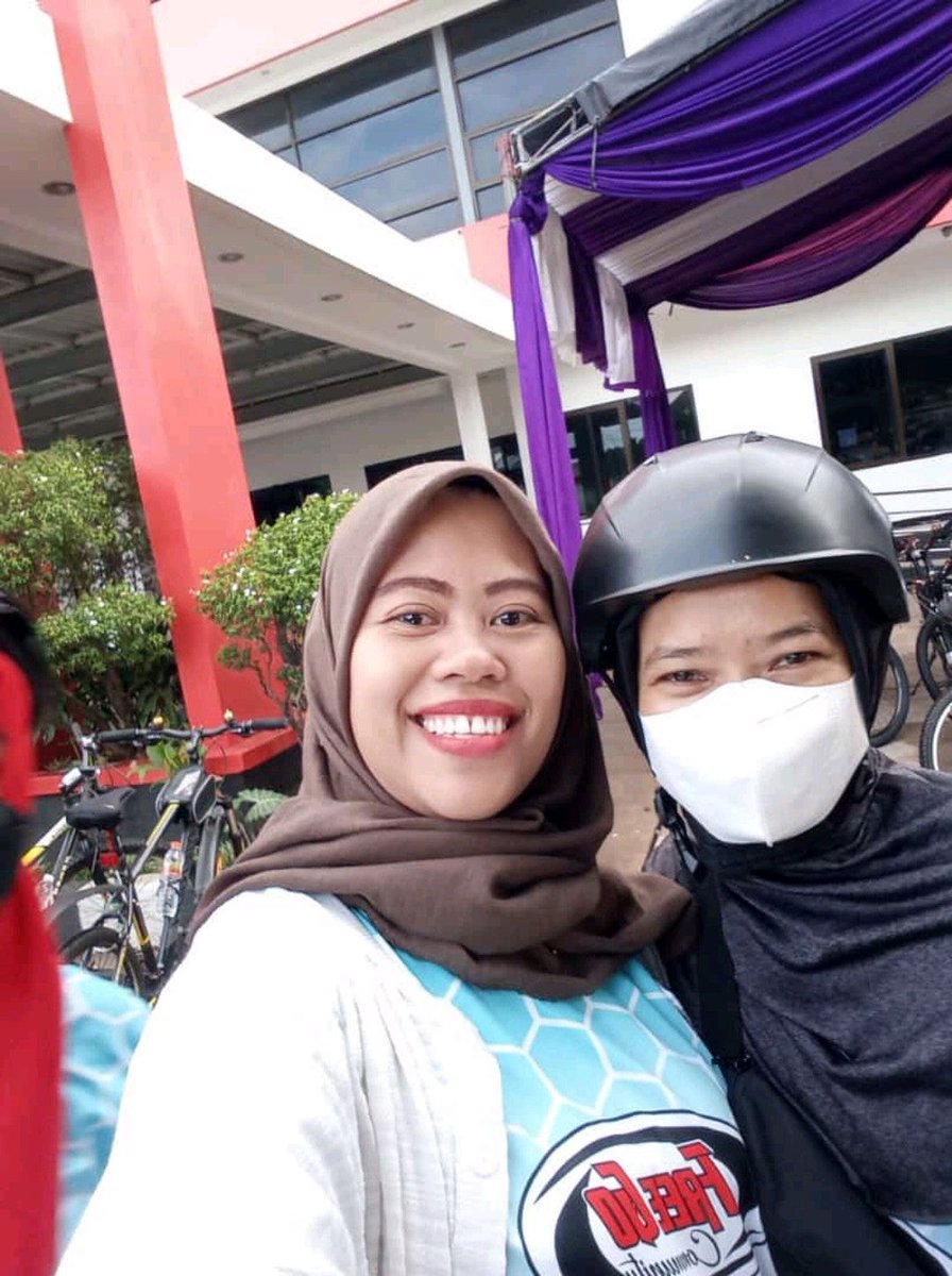 AningKompa's tweet photo. Gowes Bareng dalam Rangka HUT 22 Ikatan Penulis &amp; Jurnalis Indonesia (@ Palang  Merah Indonesia Jakarta Utara in Jakarta Utara) https://t.co/vGYwP53i5V https://t.co/8fYReiKmj8