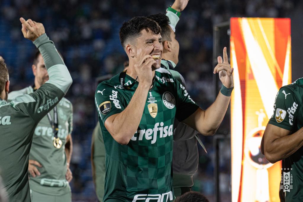 AUFOficial's tweet photo. 🏆🇺🇾 ¡Felicitaciones, @PiquerezJoaco! https://t.co/FO6XaZ3KzD