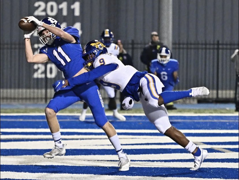 Shoutout to these 3 guys. Both <a href="/mytorian/">MytorianSingleton5</a> and <a href="/cg2_chris/">Chris “CG2” Gannaway</a> broke 1k yards last night in the win over NLR. <a href="/BlakeEverett13/">Blake Everett</a> does all the things that don’t show up on the stat sheet! Gets us lined up, knows everyone’s assignment, and makes the big play when needed! Let’s go finish!