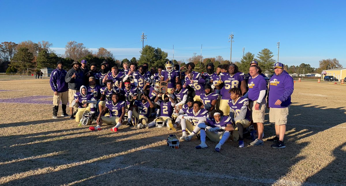 DorianH2023's tweet image. “Walk in your trap and take over your trap!! 1-0 each week! That’s the goal!” Da 🥇 not da 🥈#Region1AChamps #3Touchdowns #UpNextStateSemi